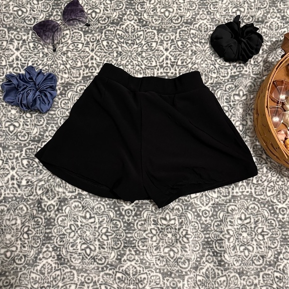 Lemite Black Skort Size S - Picture 3 of 5